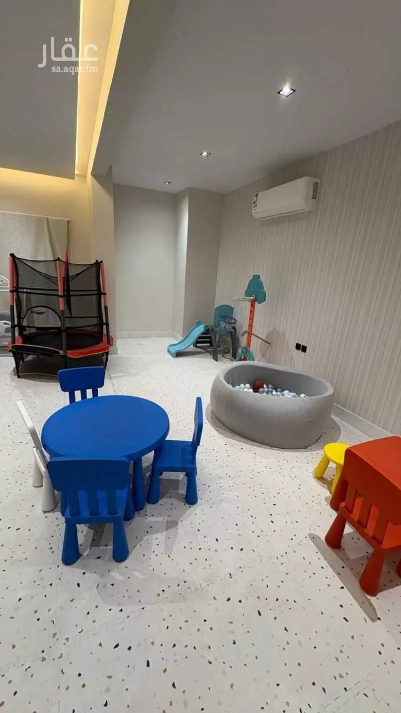 3 bedroom apartment in Al Hamra 7