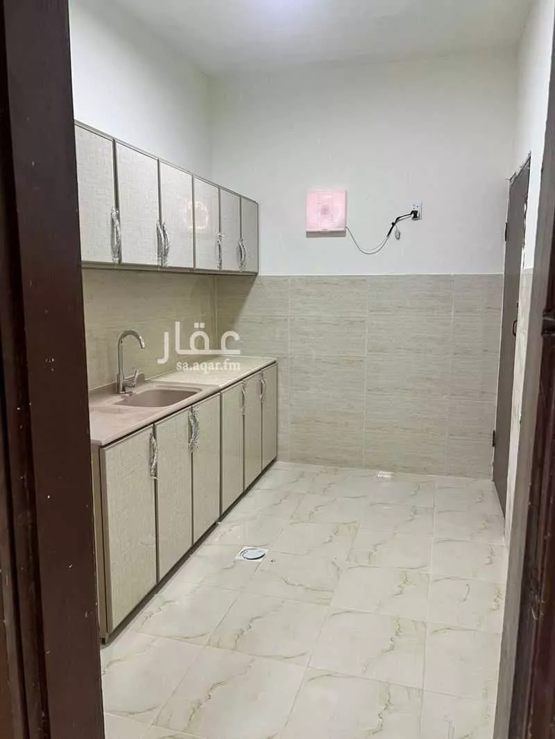2 bedroom apartment in Al Thuqbah, Eastern Province 8