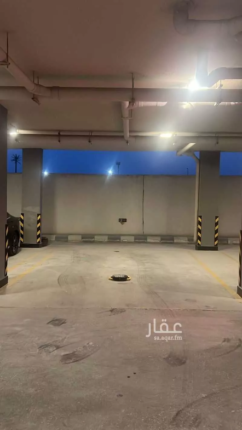 شقة 4 غرف في الحمرا 7