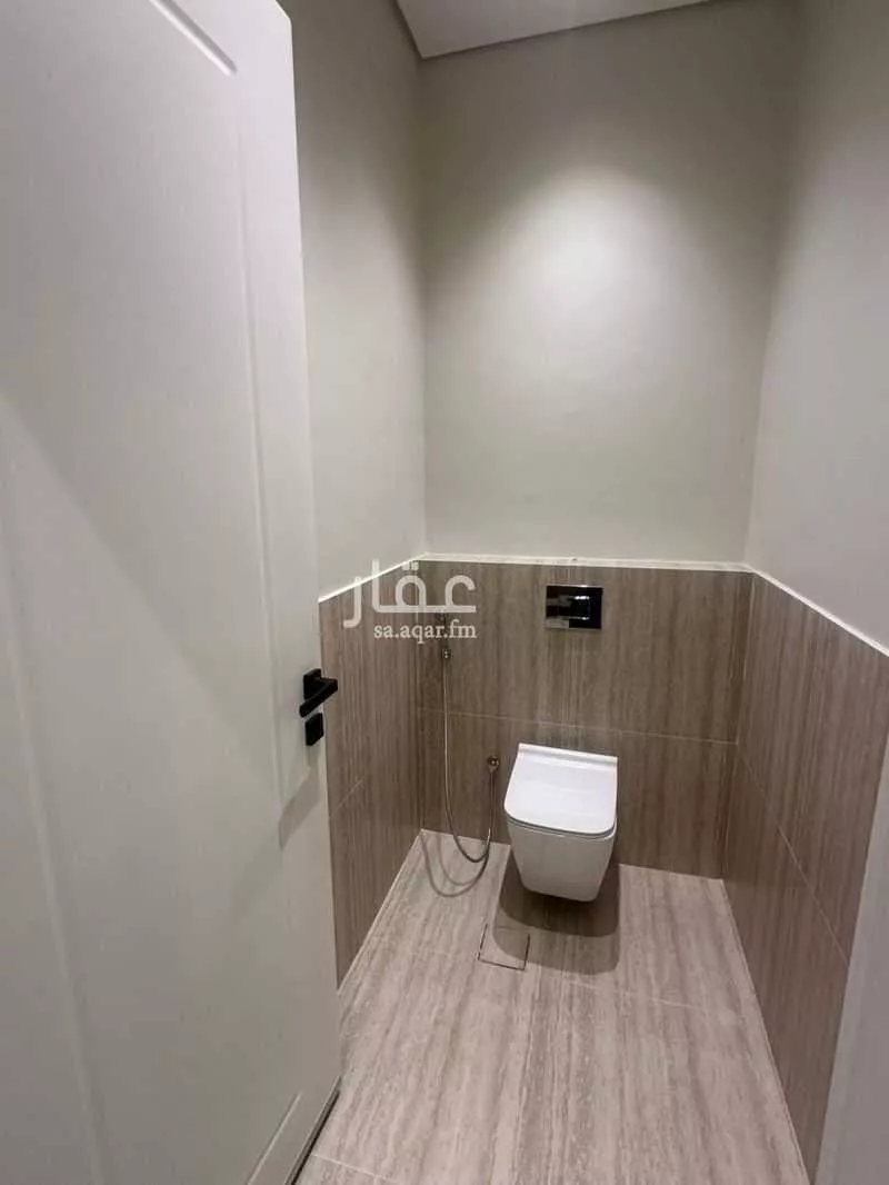 5 bedroom apartment in Al Hamra 4