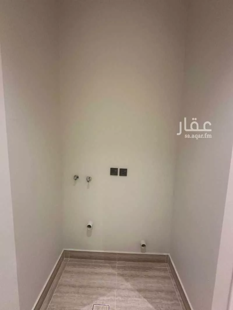 5 bedroom apartment in Al Hamra 5