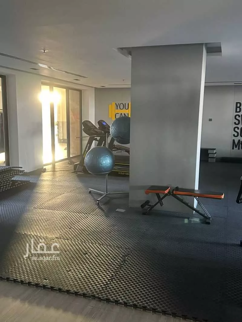 5 bedroom apartment in Al Hamra 10