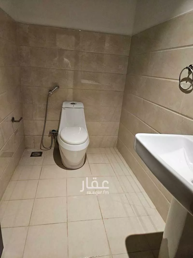 5 bedroom apartment in Al Rawabi, Eastern Province 17