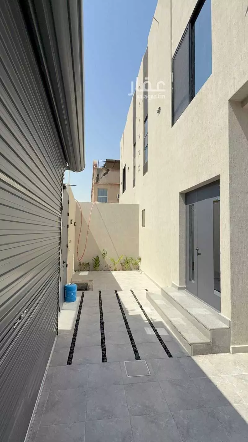 4 bedroom villa in Al Jalawiyah, Eastern Province 4