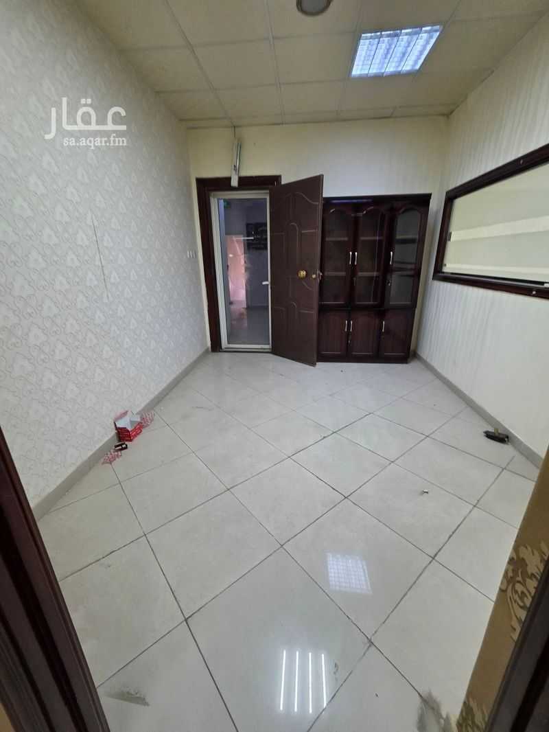 4 bedroom office in Al Fath, Madinah 6