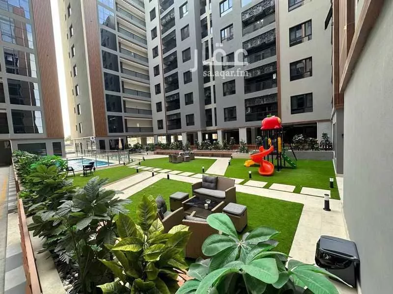 4 bedroom apartment in Al Hamra 6