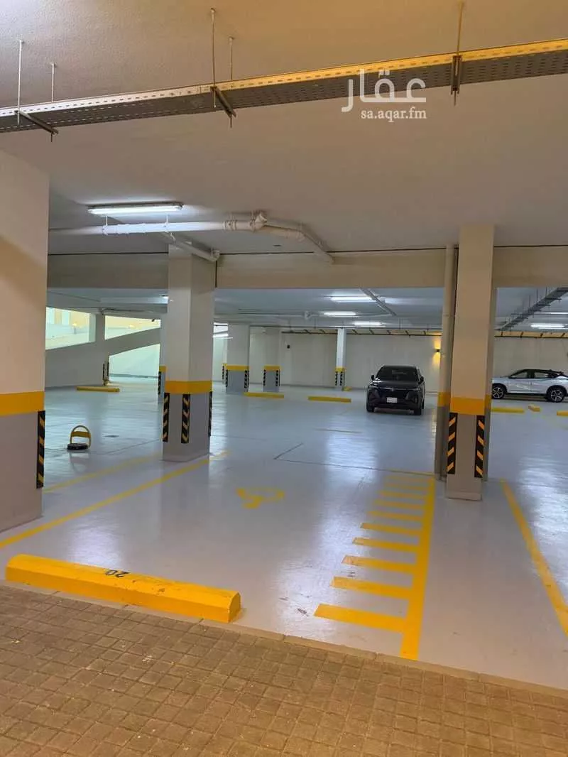 4 bedroom apartment in Al Hamra 26
