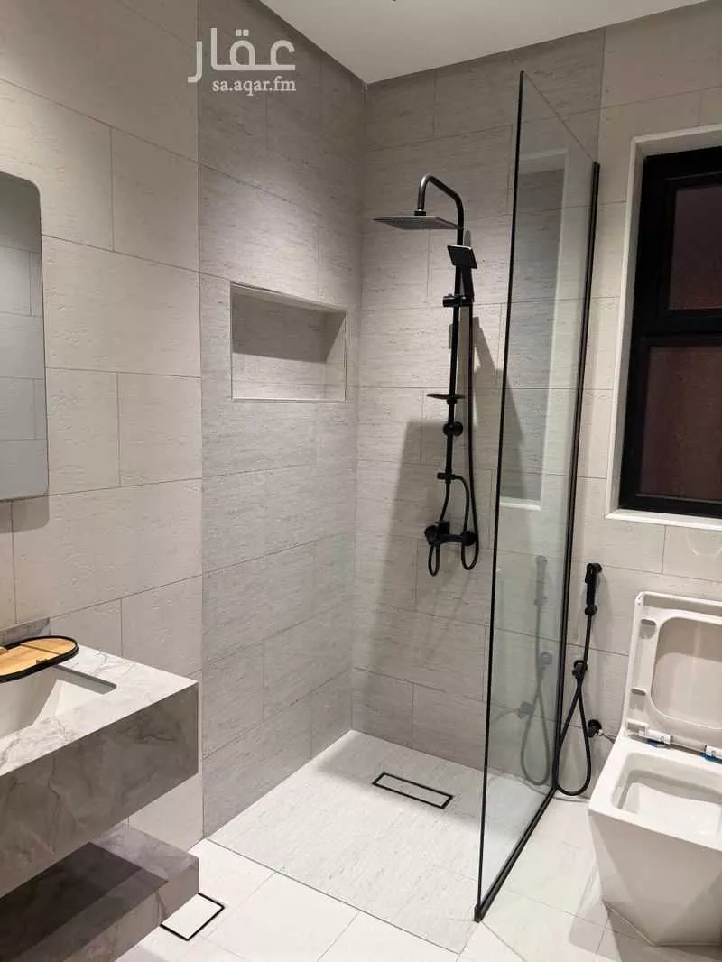 4 bedroom apartment in Al Hamra 5