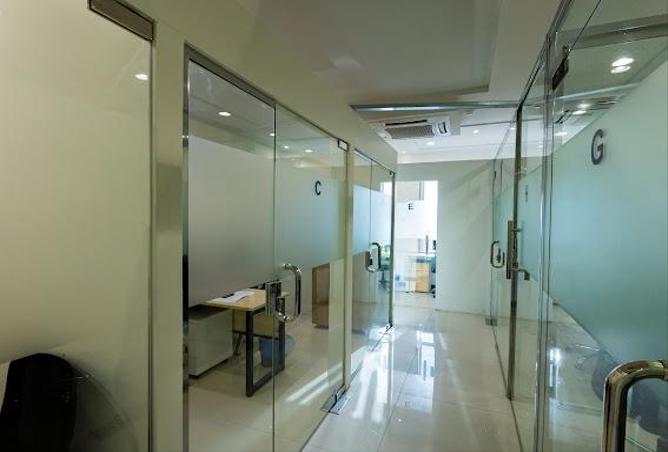 884 sqm office in Al Aridh 2