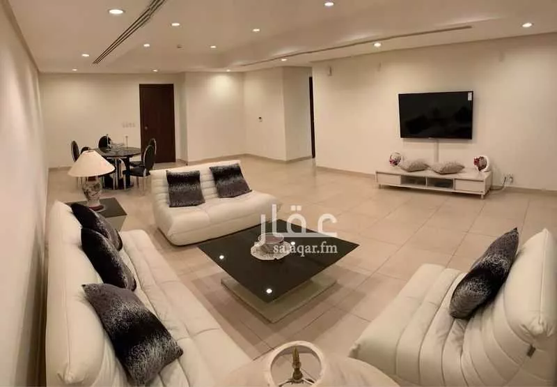 3 bedroom apartment in Al Hamra 6