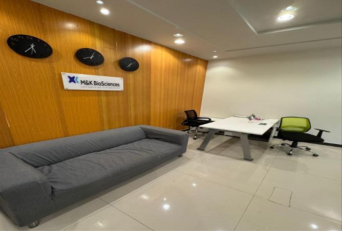 884 sqm office in Al Aridh 2