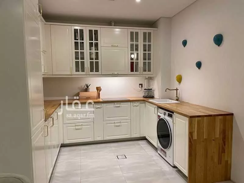 2 bedroom apartment in Al Bahr 7