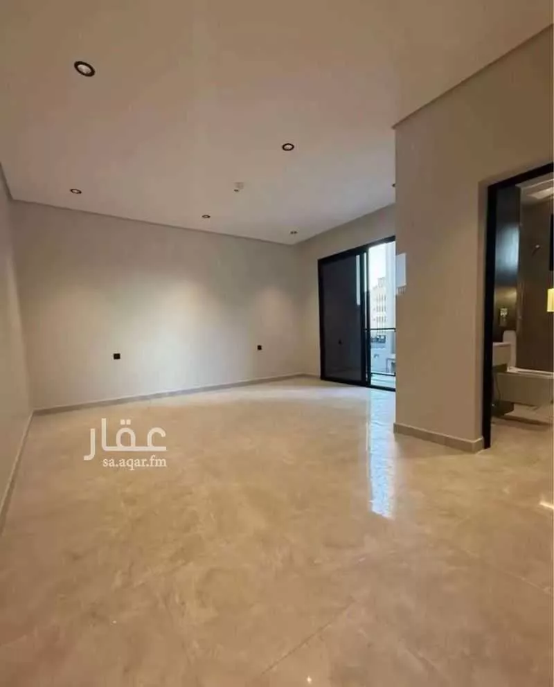 3 bedroom apartment in Al Hamra 8