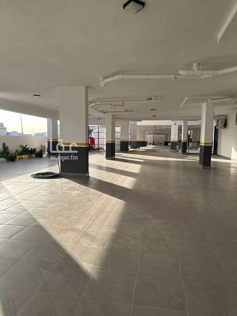 4 bedroom apartment in Al Bahr, Eastern Province 4