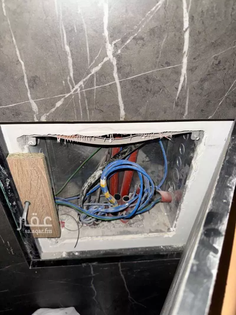7 bedroom apartment in Al Jisr 11