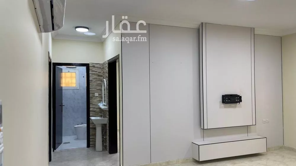 3 bedroom floor in Qurtubah 3