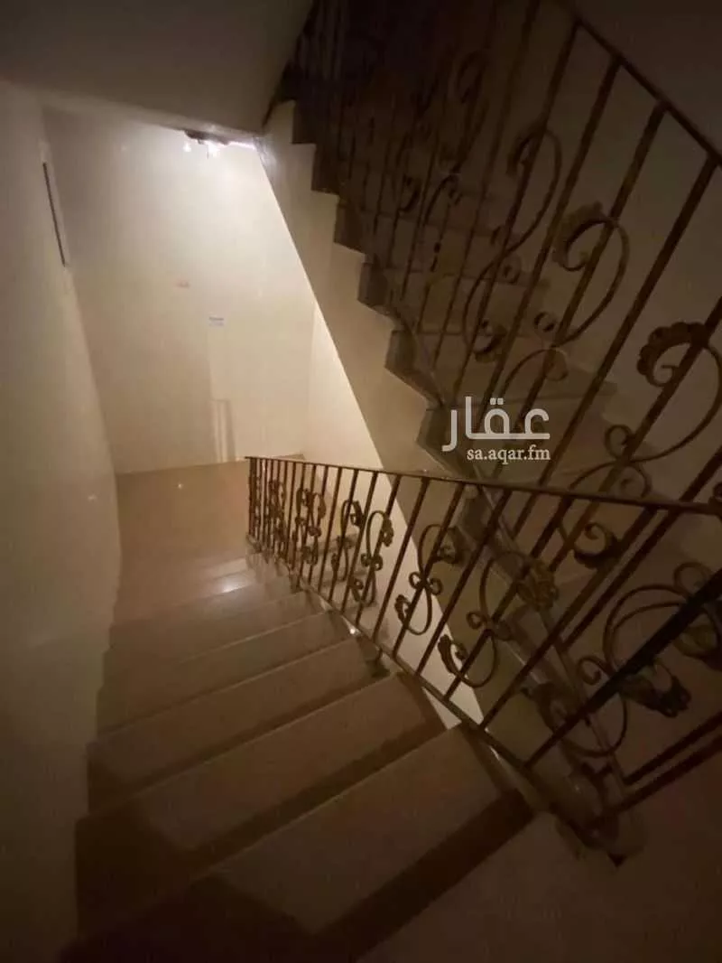 4 bedroom apartment in South Al Khobar 4