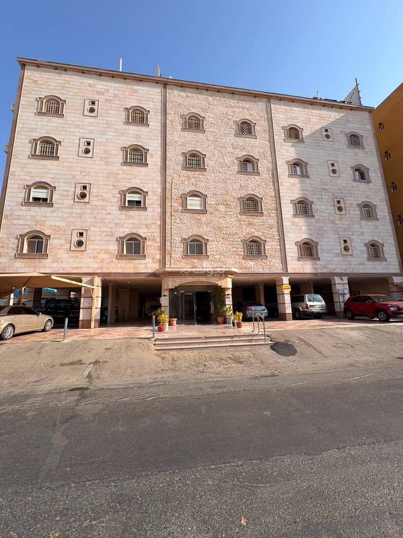 4 bedroom apartment in Al Safa, Jeddah 19