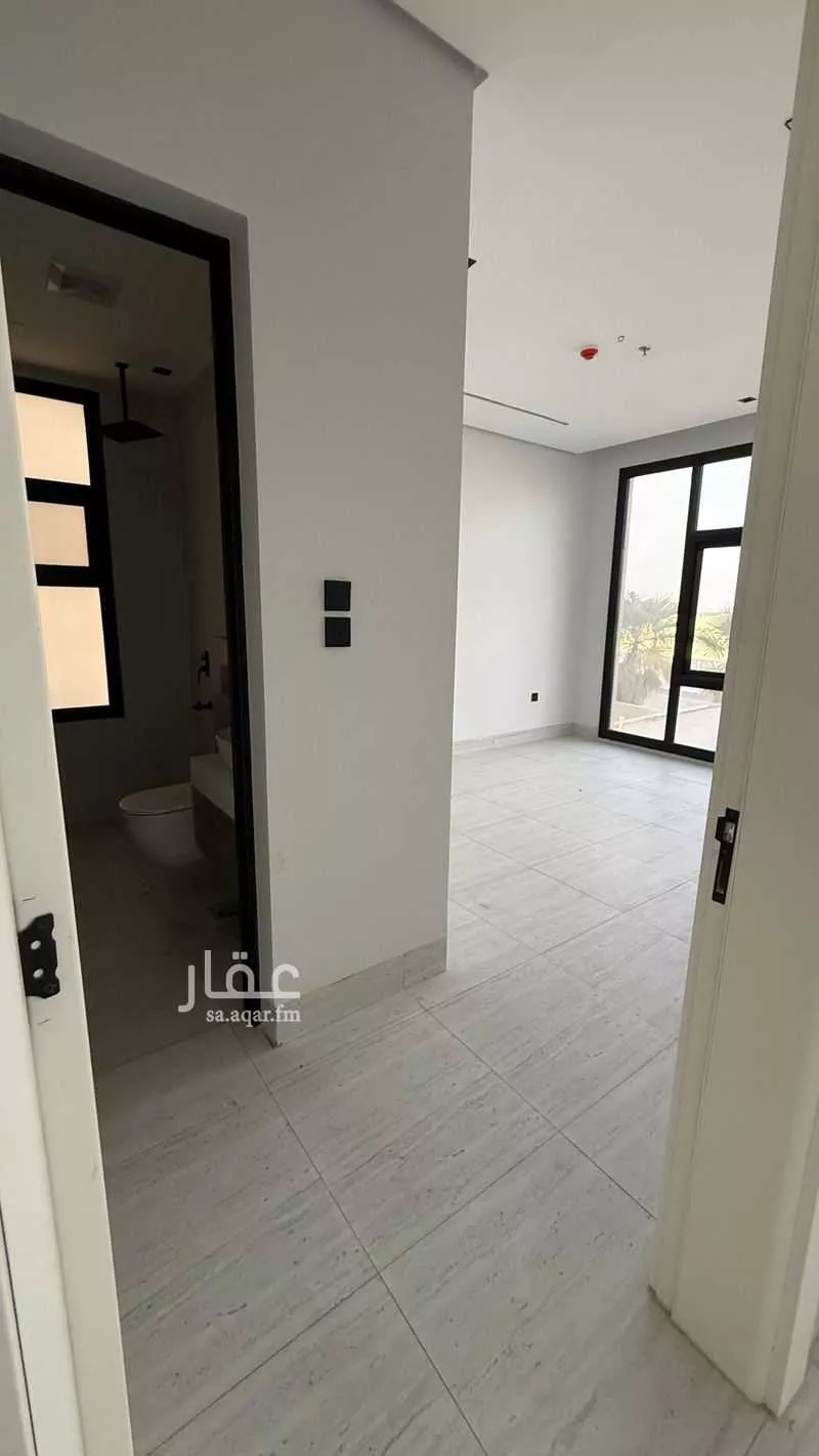 شقة 3 غرف في البحر 12