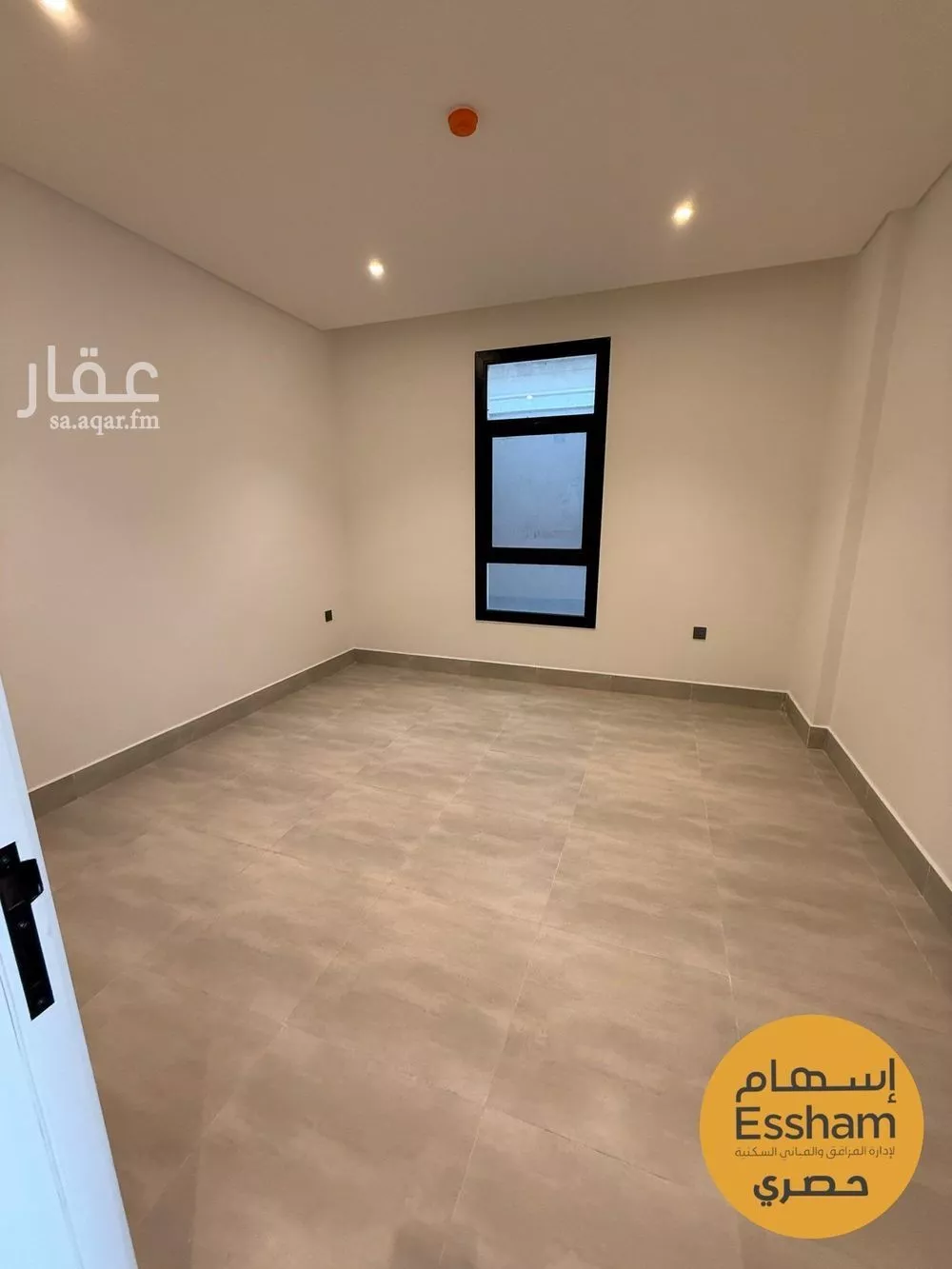 شقة 2 غرف في البحر 8