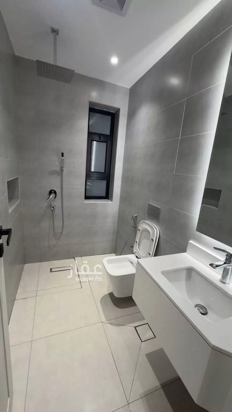 3 bedroom apartment in Al Bahr 2
