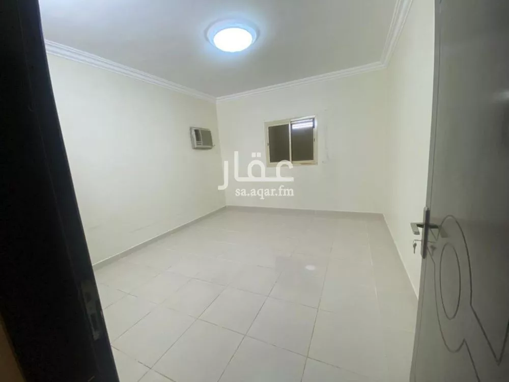 3 bedroom floor in Al Munsiyah 3