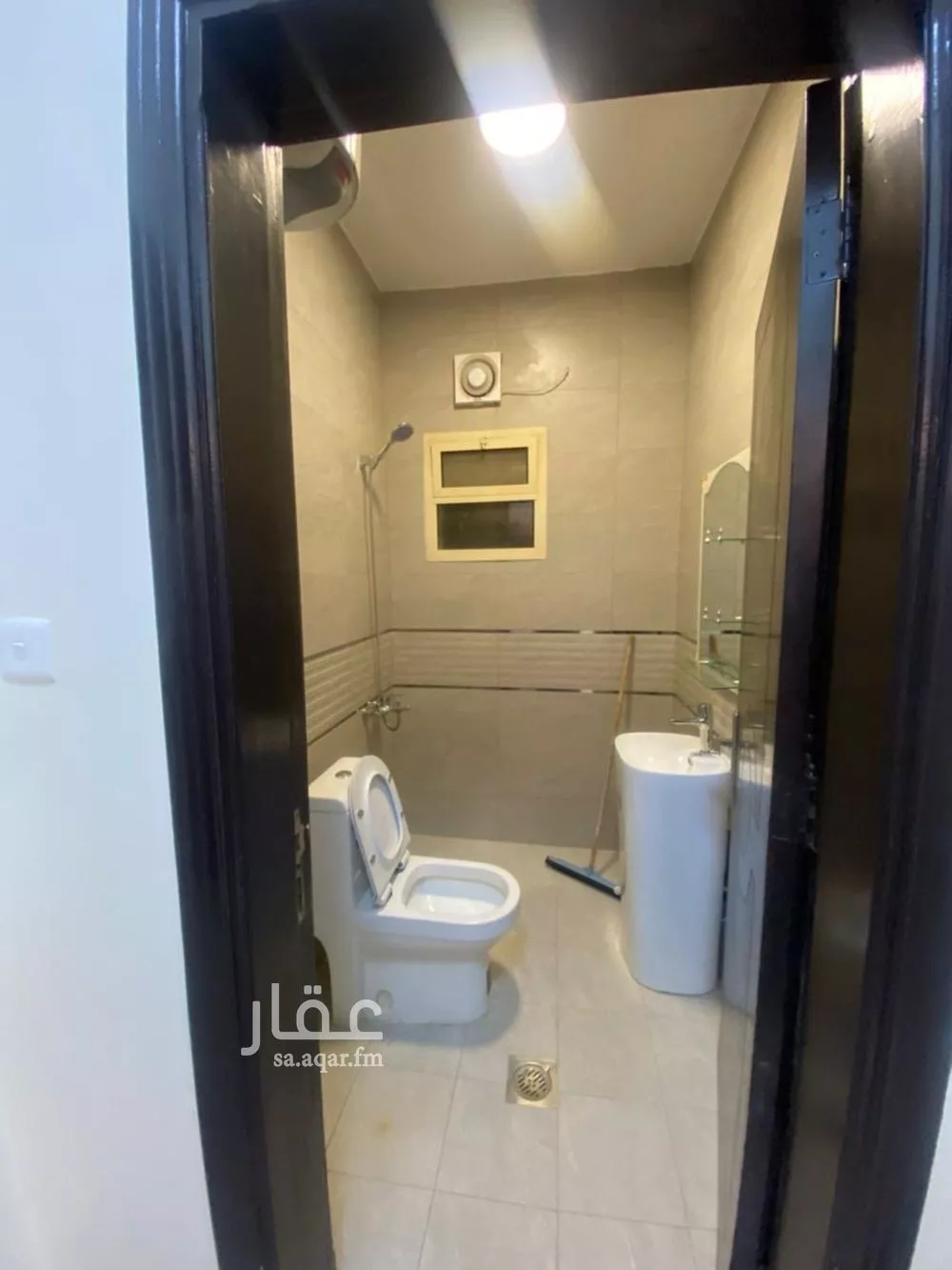 3 bedroom floor in Al Munsiyah 5