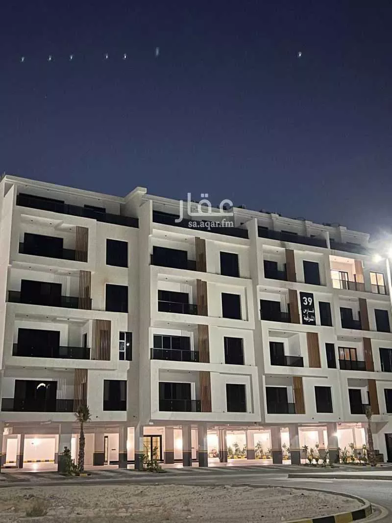 4 bedroom apartment in Al Bahr, Eastern Province 12