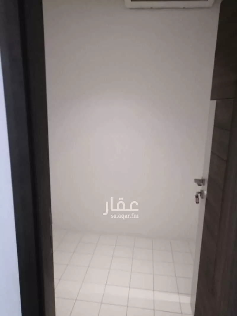 شقة 2 غرف في العليا 14