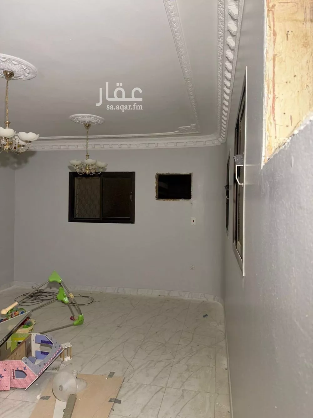 3 bedroom floor in Al Rabwa 9