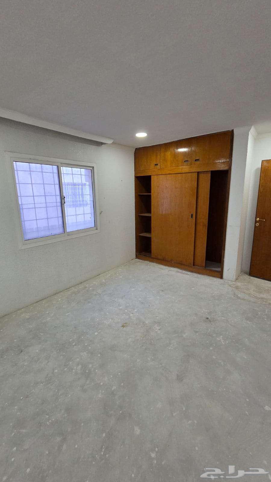8 bedroom villa in Badr, Eastern Province 3