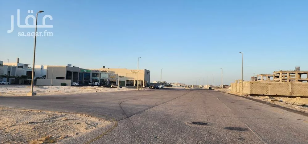 706 sqm land in Al Bahr 5