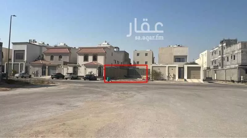 437 sqm land in Al Amwaj 3
