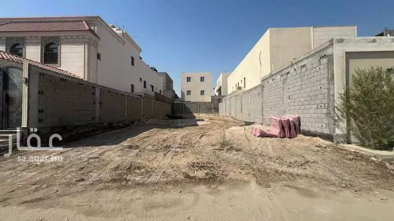 437 sqm land in Al Amwaj 4