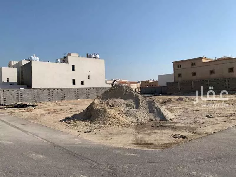 أرض 940 م² في الشراع 2