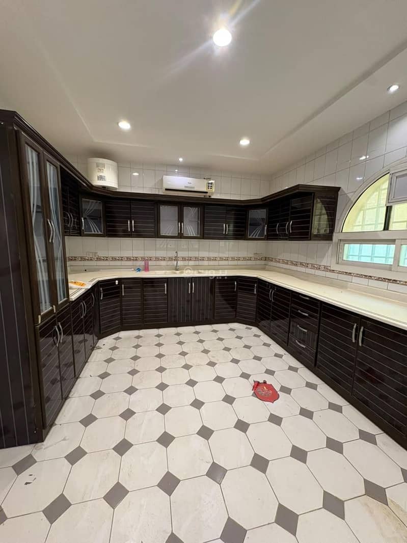 4 bedroom villa in Al Ghadir, Riyadh 8