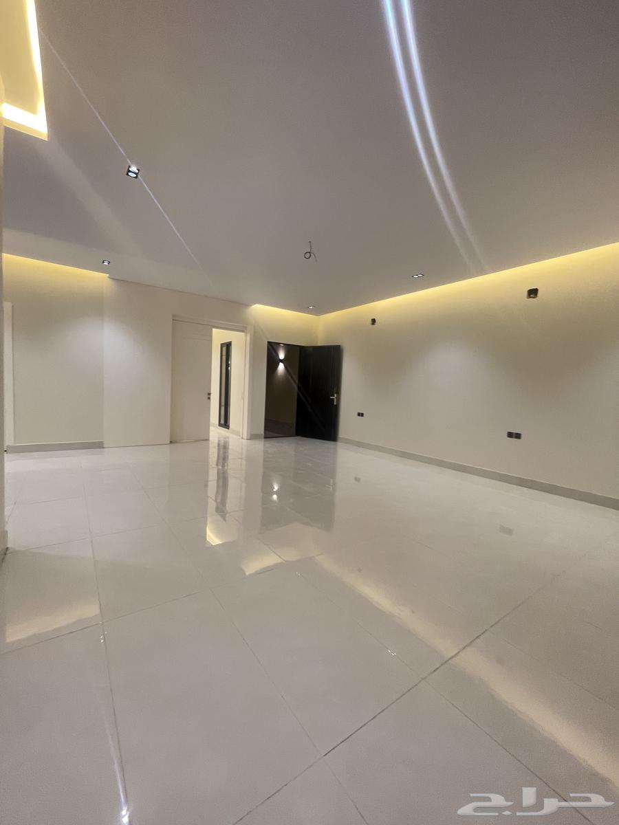 7 bedroom villa in Al Nukhbah, Riyadh 28