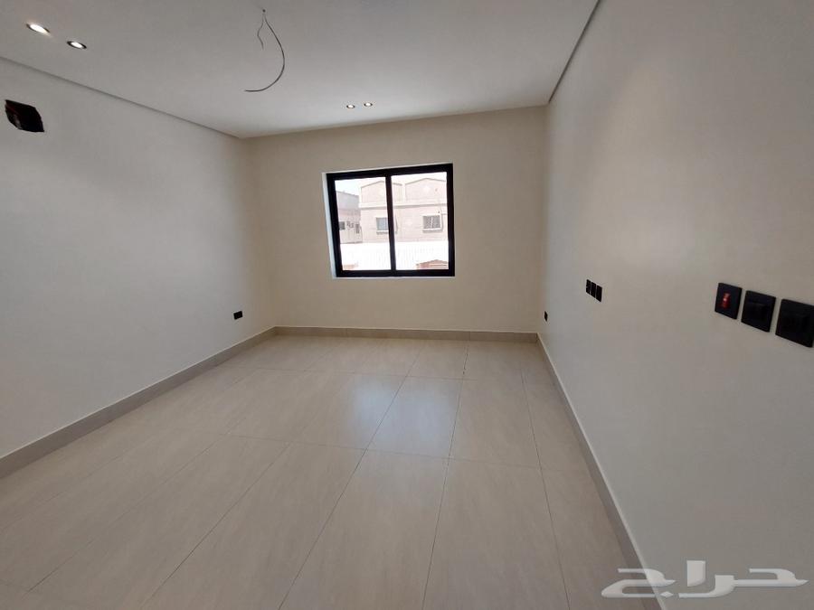 9 bedroom villa in Uhud, Eastern Province 17