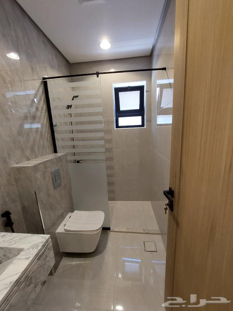 9 bedroom villa in Uhud, Eastern Province 18