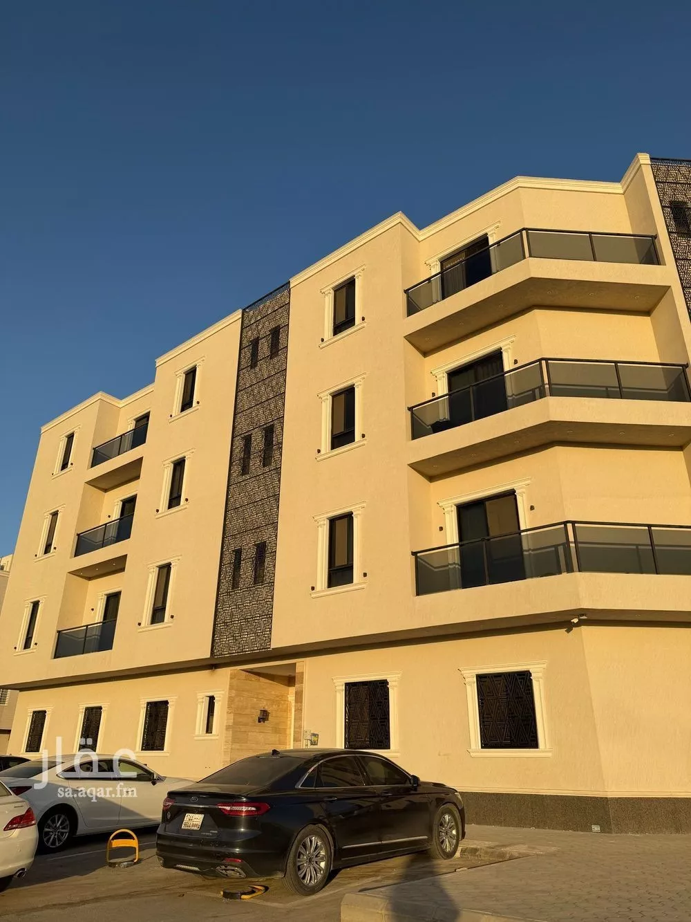 4 bedroom apartment in Tuwaiq 2