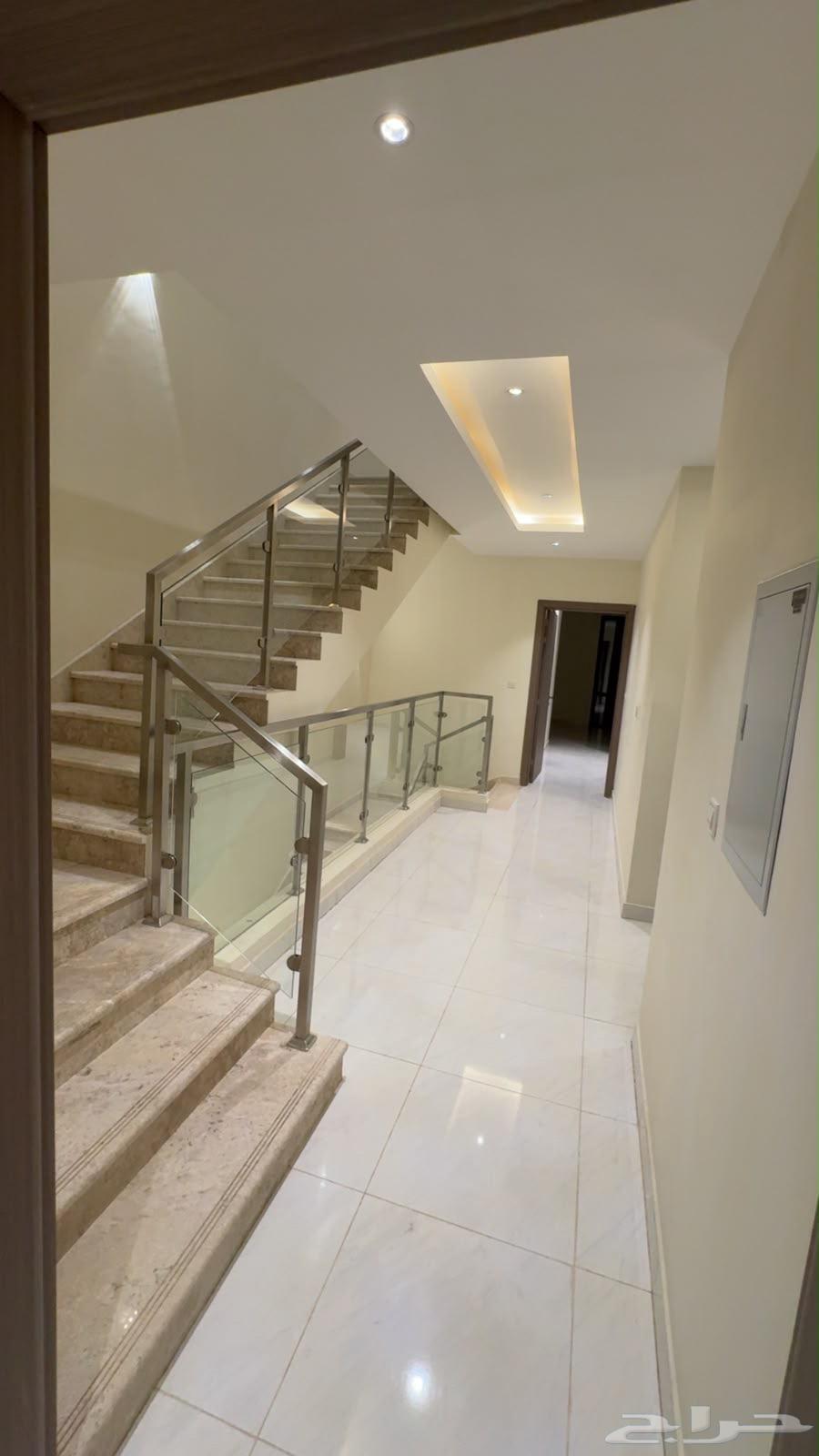 4 bedroom villa in Uraidh, Riyadh 5