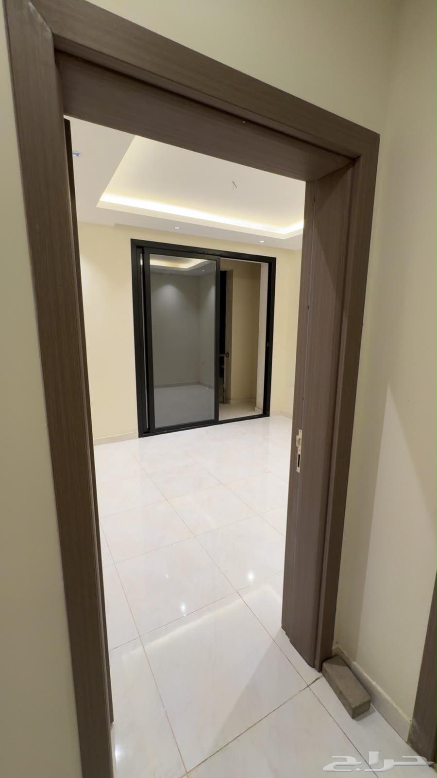 4 bedroom villa in Uraidh, Riyadh 4