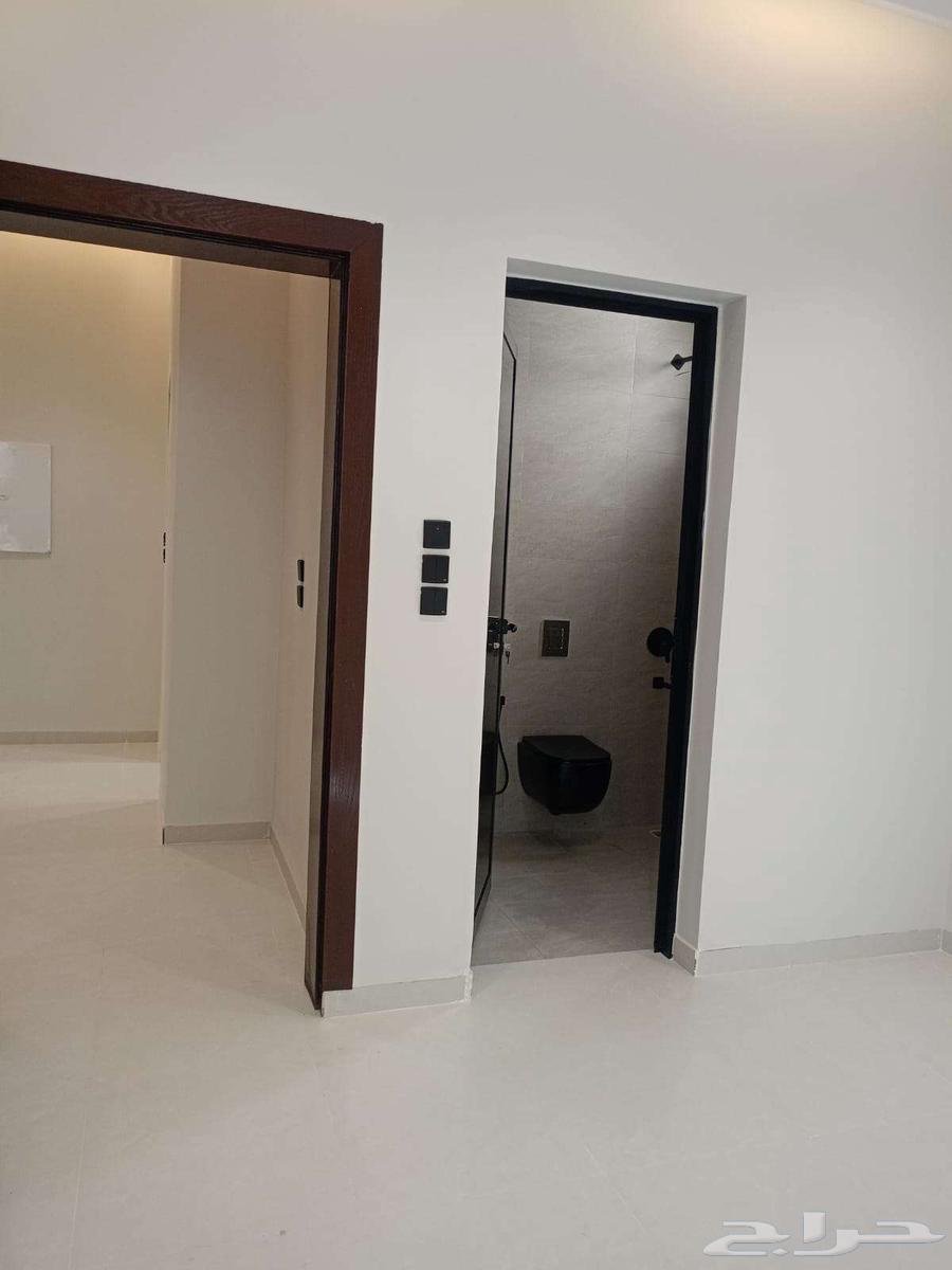 6 bedroom villa in Al Bayan, Riyadh 7