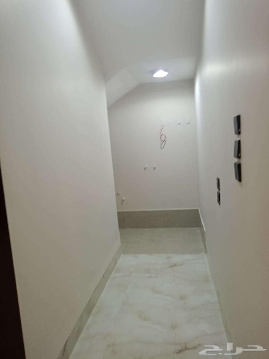 6 bedroom villa in Al Bayan, Riyadh 24
