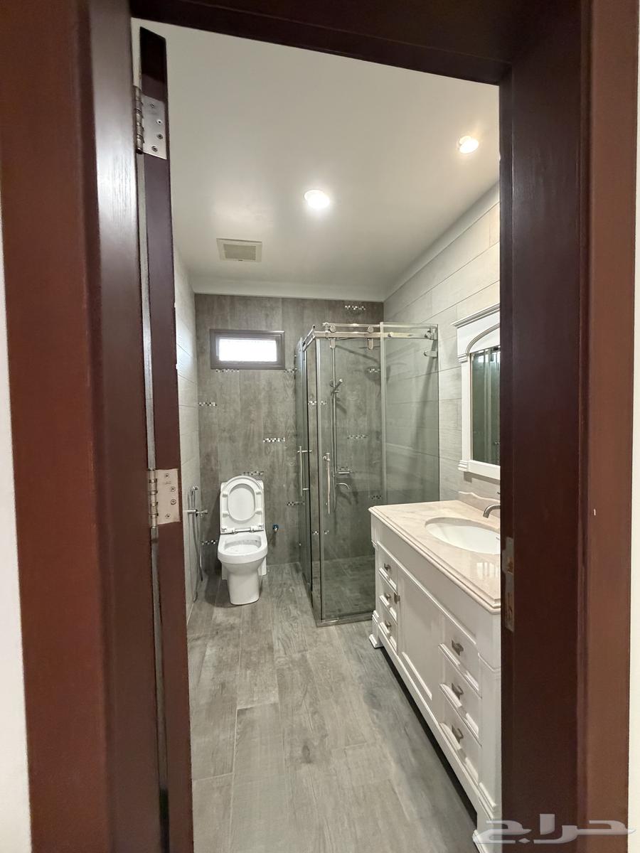 4 bedroom apartment in Ash Shulah, Eastern Province 4
