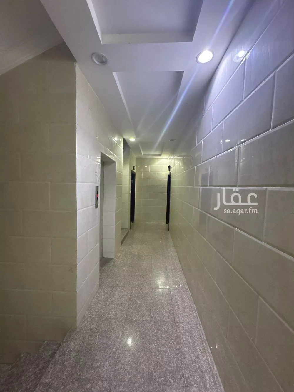 عمارة 630 م² في الصالحية 10