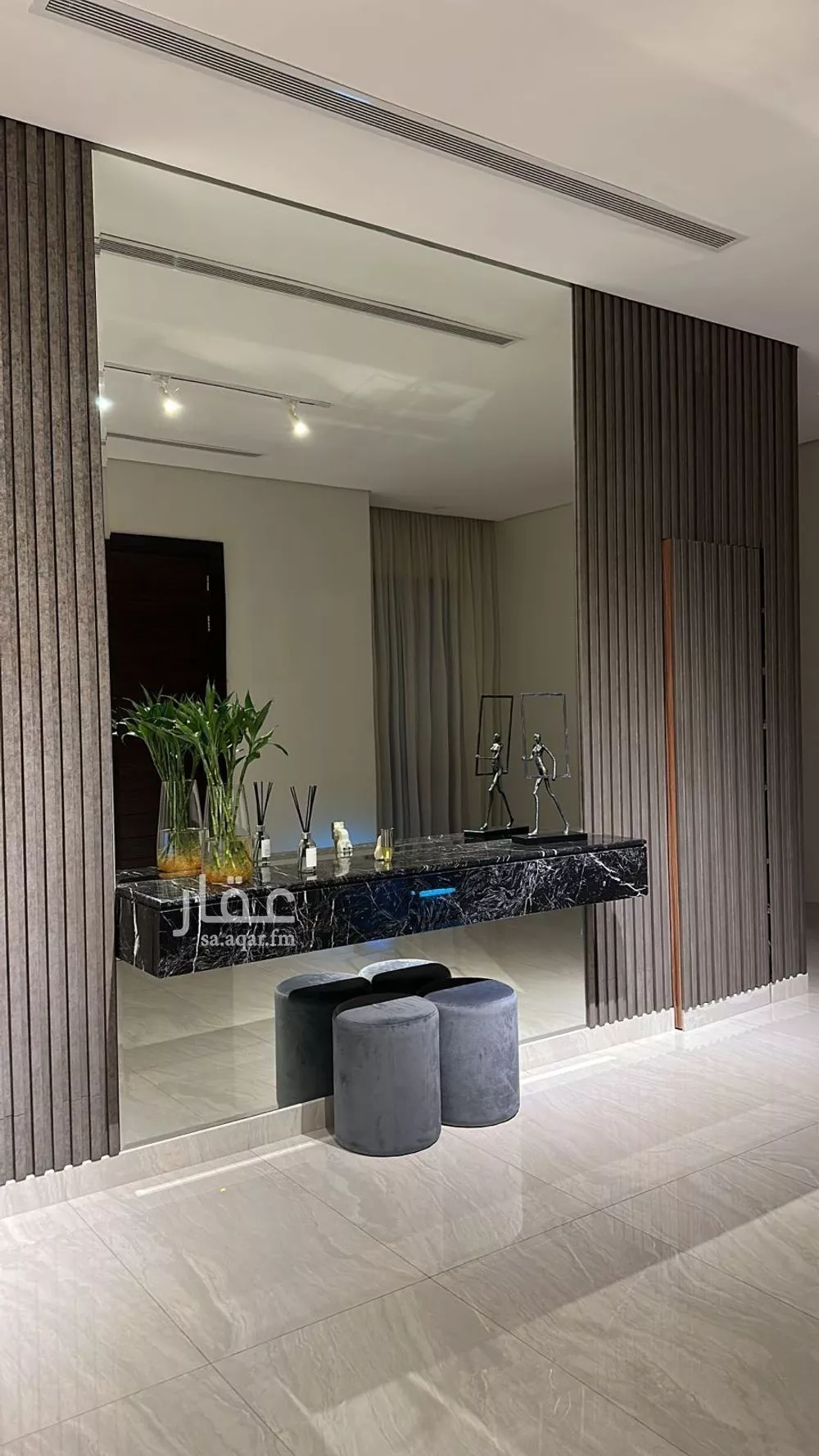 عمارة 660 م² في الصوارى 11