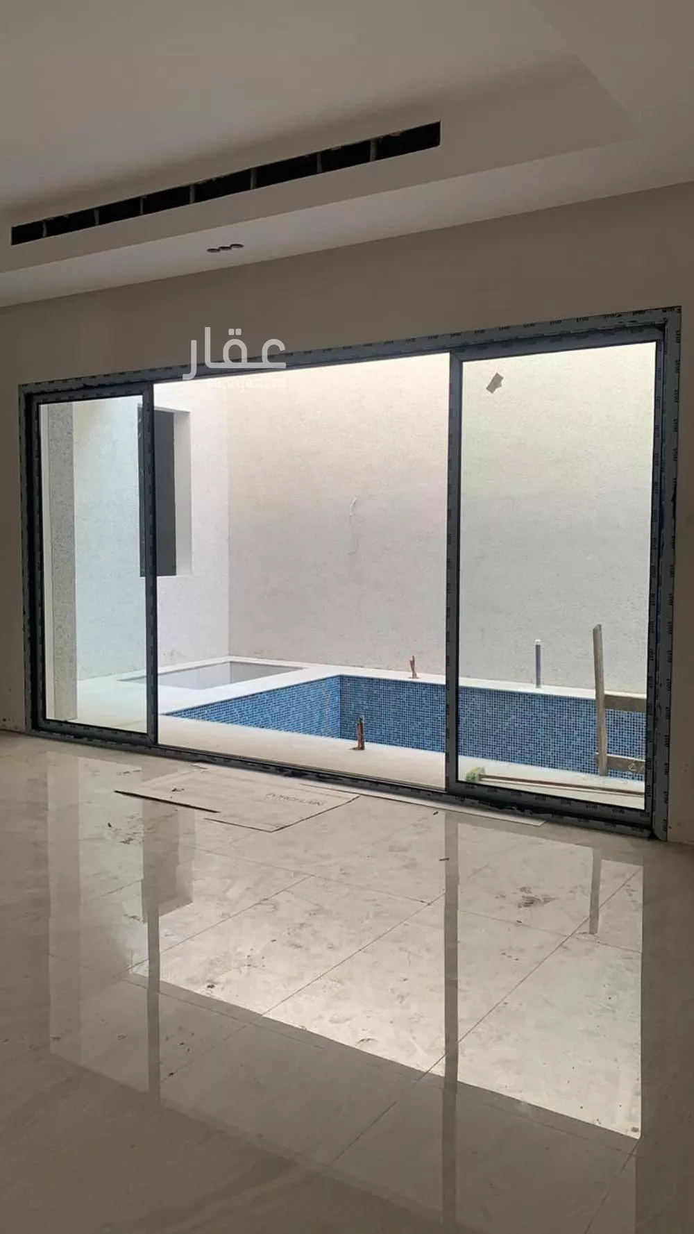 عمارة 660 م² في الصوارى 13