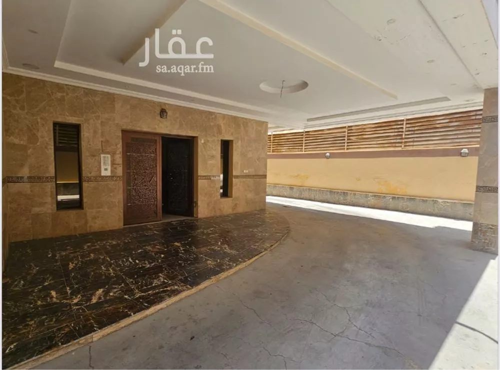 عمارة 1232 م² في المحمدية 2