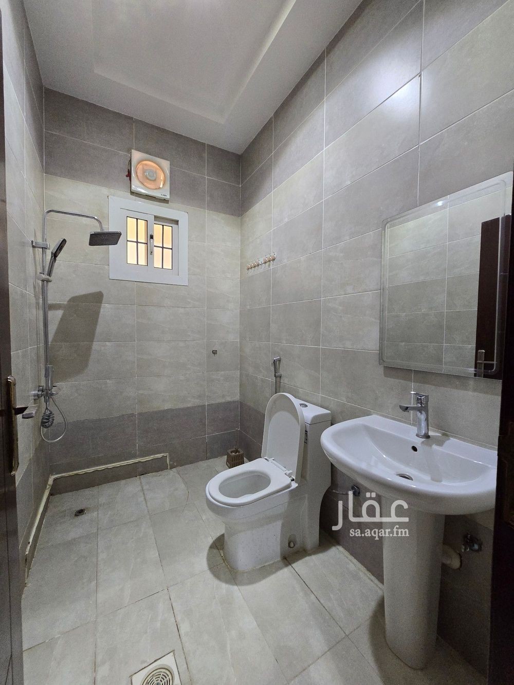9 bedroom building in Az Zomorod, Jeddah 11